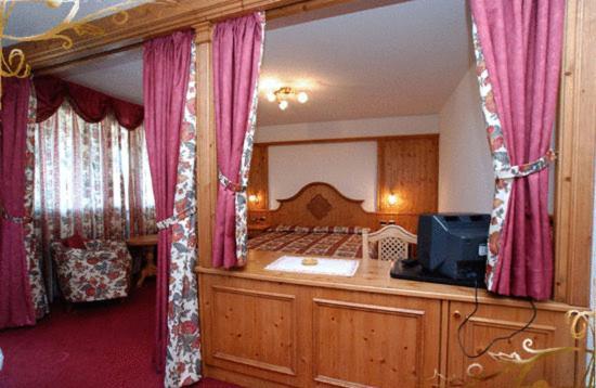Hotel Fontana Vigo di Fassa Esterno foto